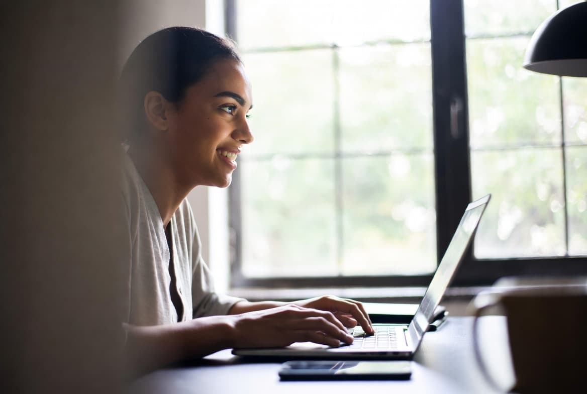 How to Follow Up After an Interview Without Being Annoying